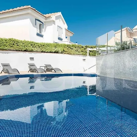 Full House With Pool, Bbq And Garden By Rems * Torremolinos